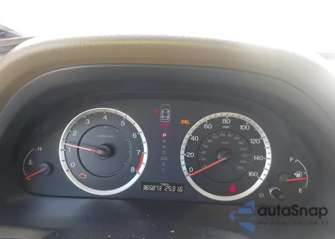 2010 Honda Accord 2.4 Ex-L from USA, damaged, VIN 1HGCP2F8XAA166783